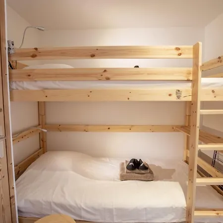 Chanrossa 17 Apartman *